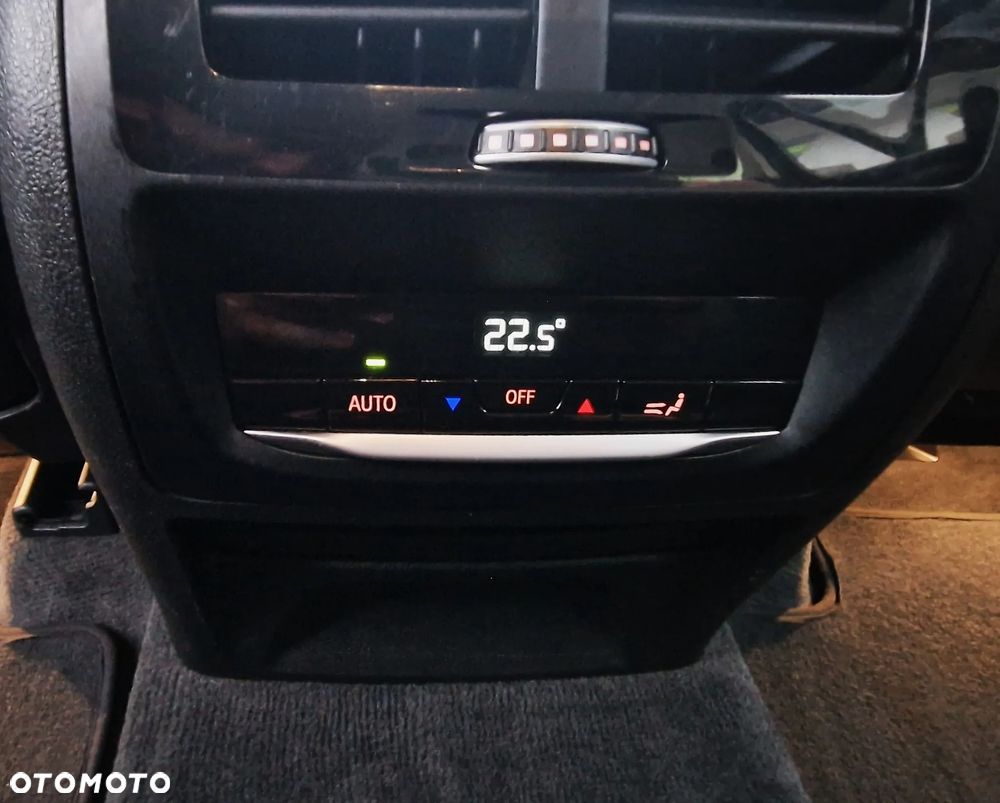 BMW X3 sDrive18d Advantage - 23