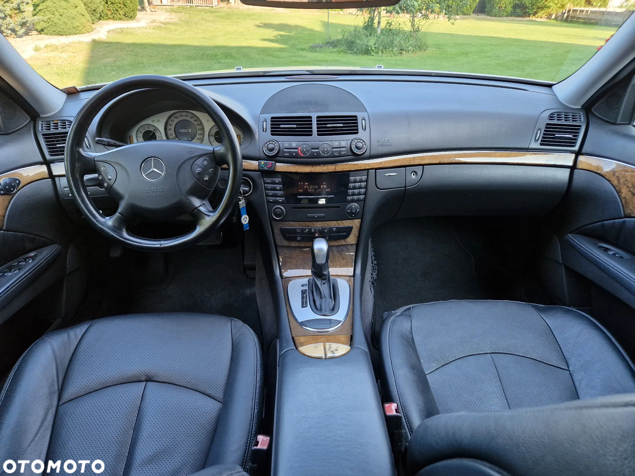 Mercedes-Benz Klasa E 220 T CDI Automatik Avantgarde - 15