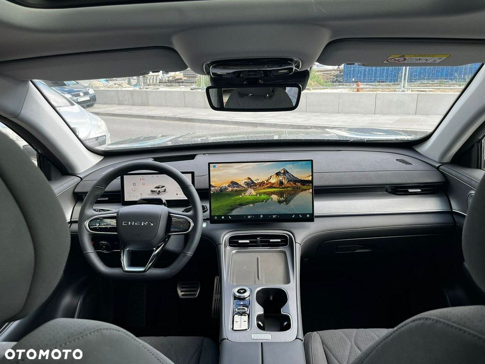 Chery Tiggo 8 - 10