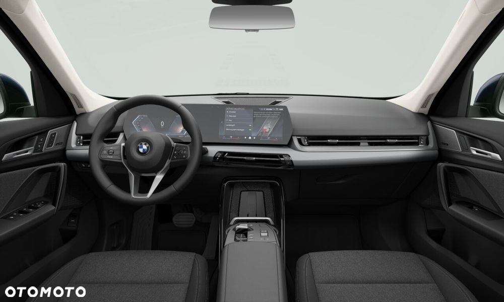 BMW X1 sDrive20i mHEV - 3