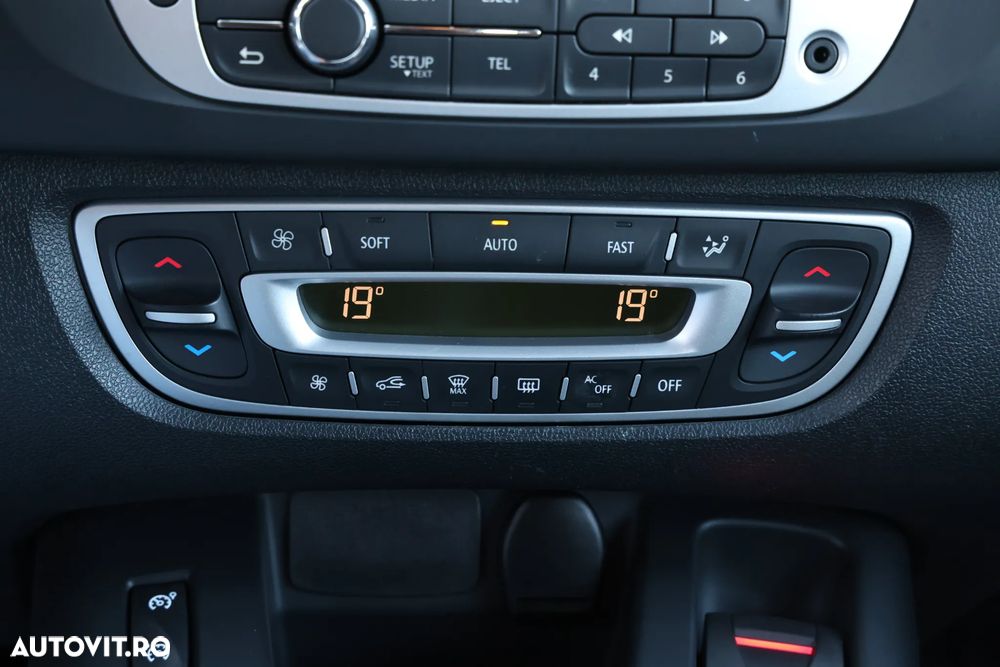 Renault Scenic 1.5dCi Expression - 24