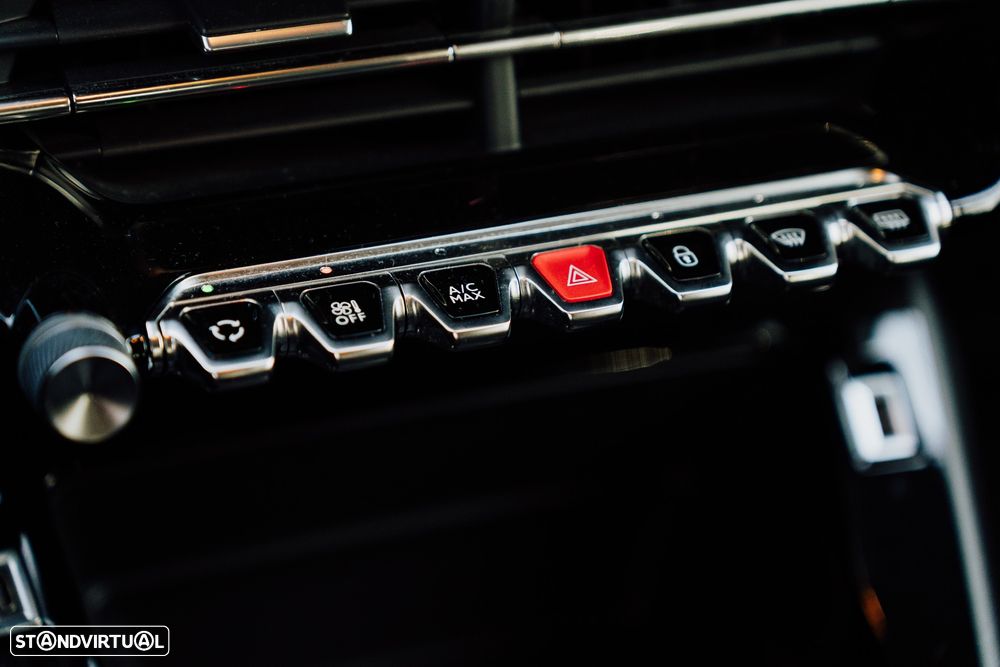 Peugeot 208 1.2 PureTech Active Pack - 14