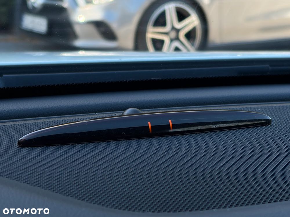 Mercedes-Benz Klasa A 200 (BlueEFFICIENCY) Urban - 29