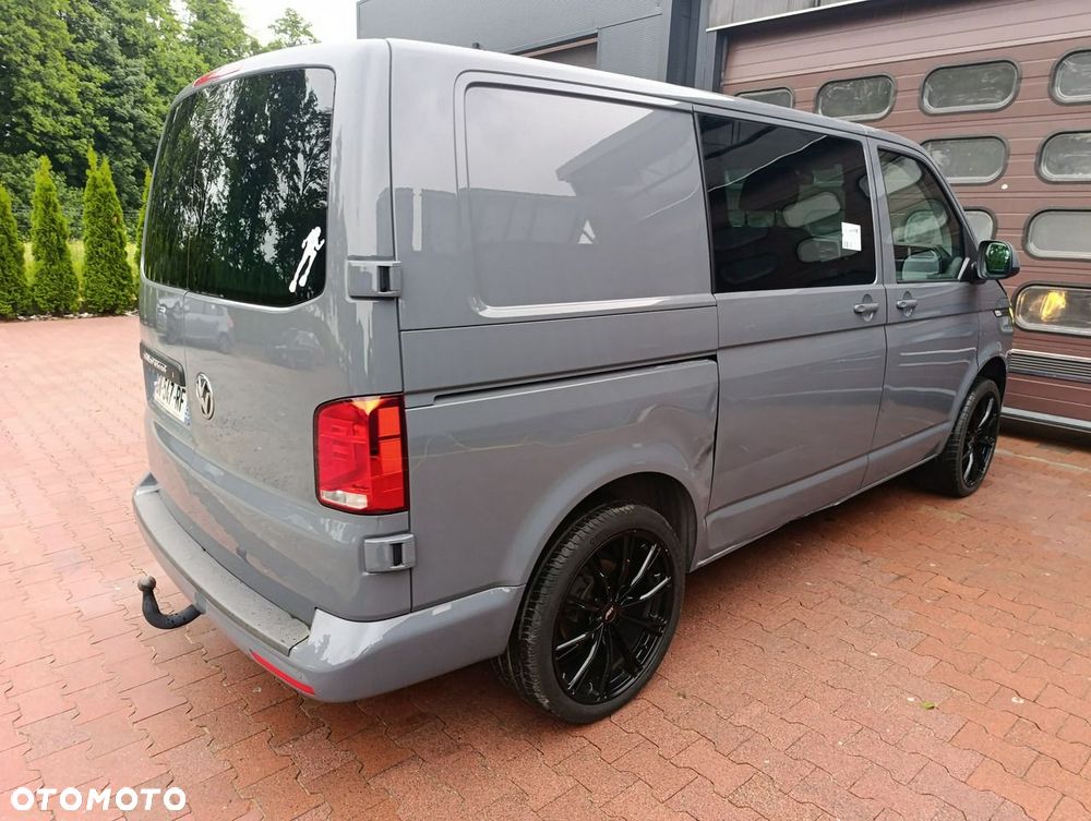 Volkswagen Transporter - 38