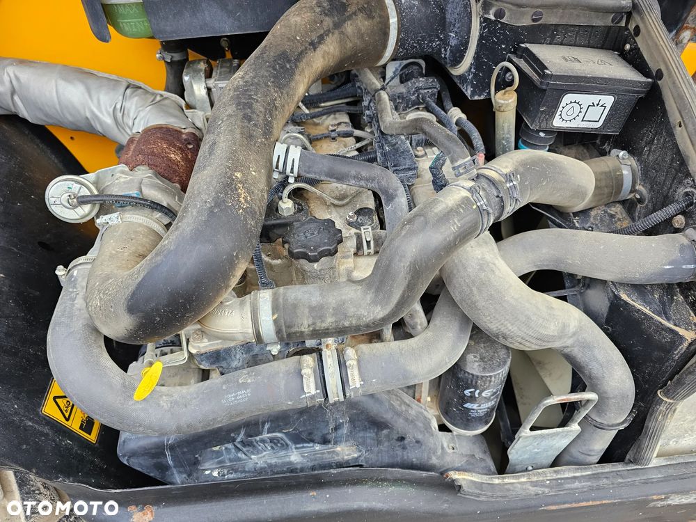 JCB 731-70  jcb - 7