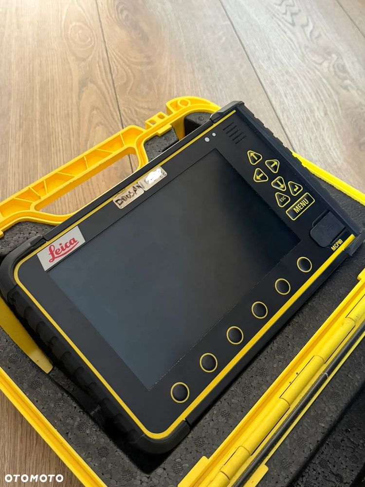 Kompletny system niwelacji Leica model MPC80 do koparki - 5