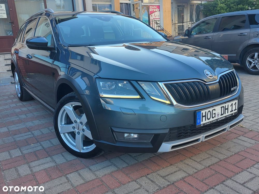 Skoda Octavia Scout 2.0 TDI 4x4 DSG - 1