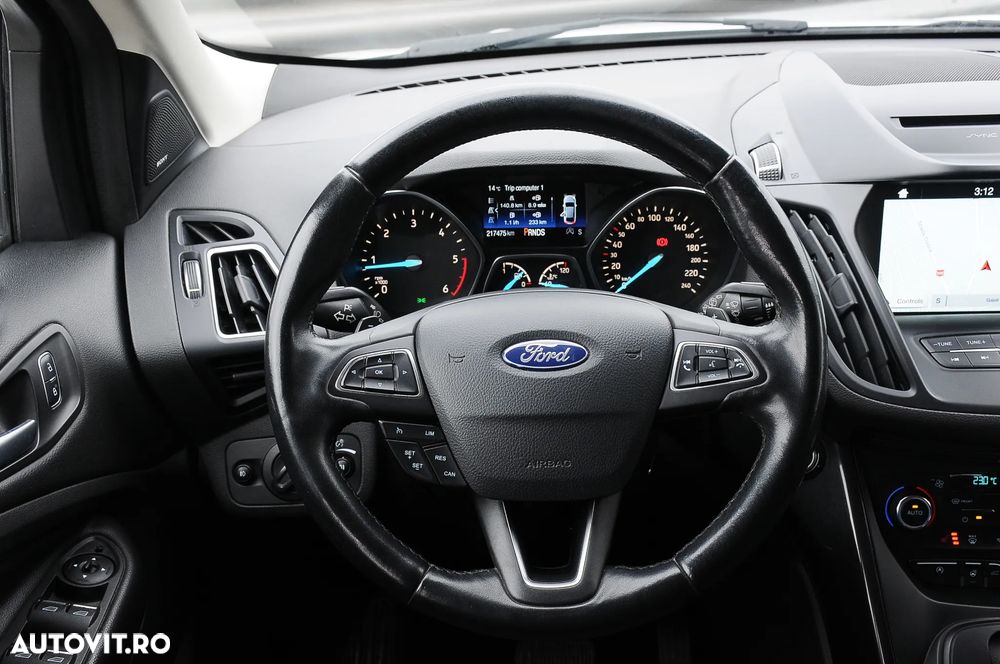Ford Kuga 2.0 TDCi 4WD Powershift ST-Line - 9