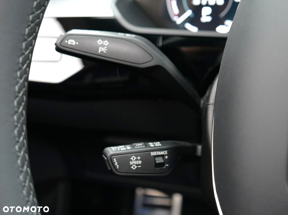 Audi Q8 - 24
