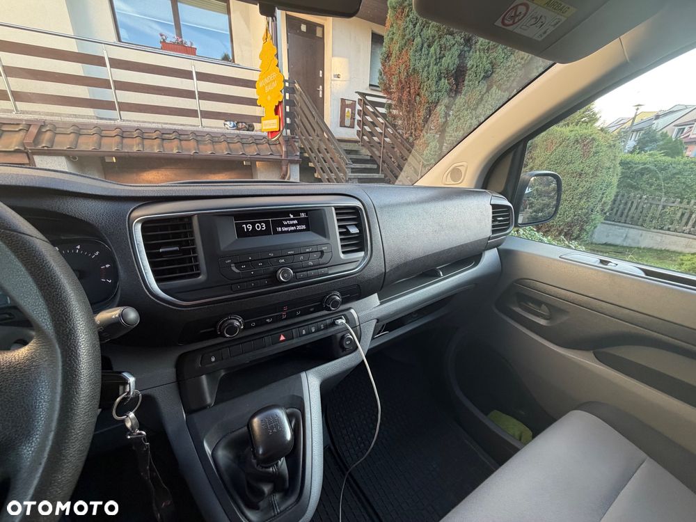 Peugeot Expert Kombi Long 2,8t - 8