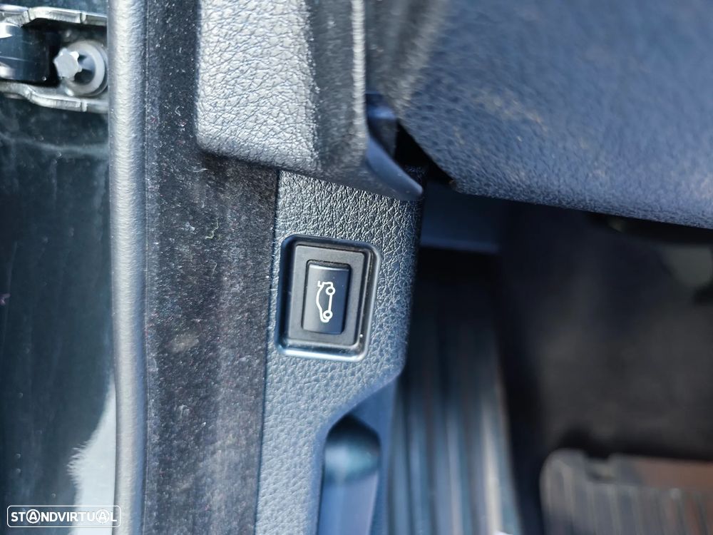 BMW 520 d Line Luxury Auto - 24