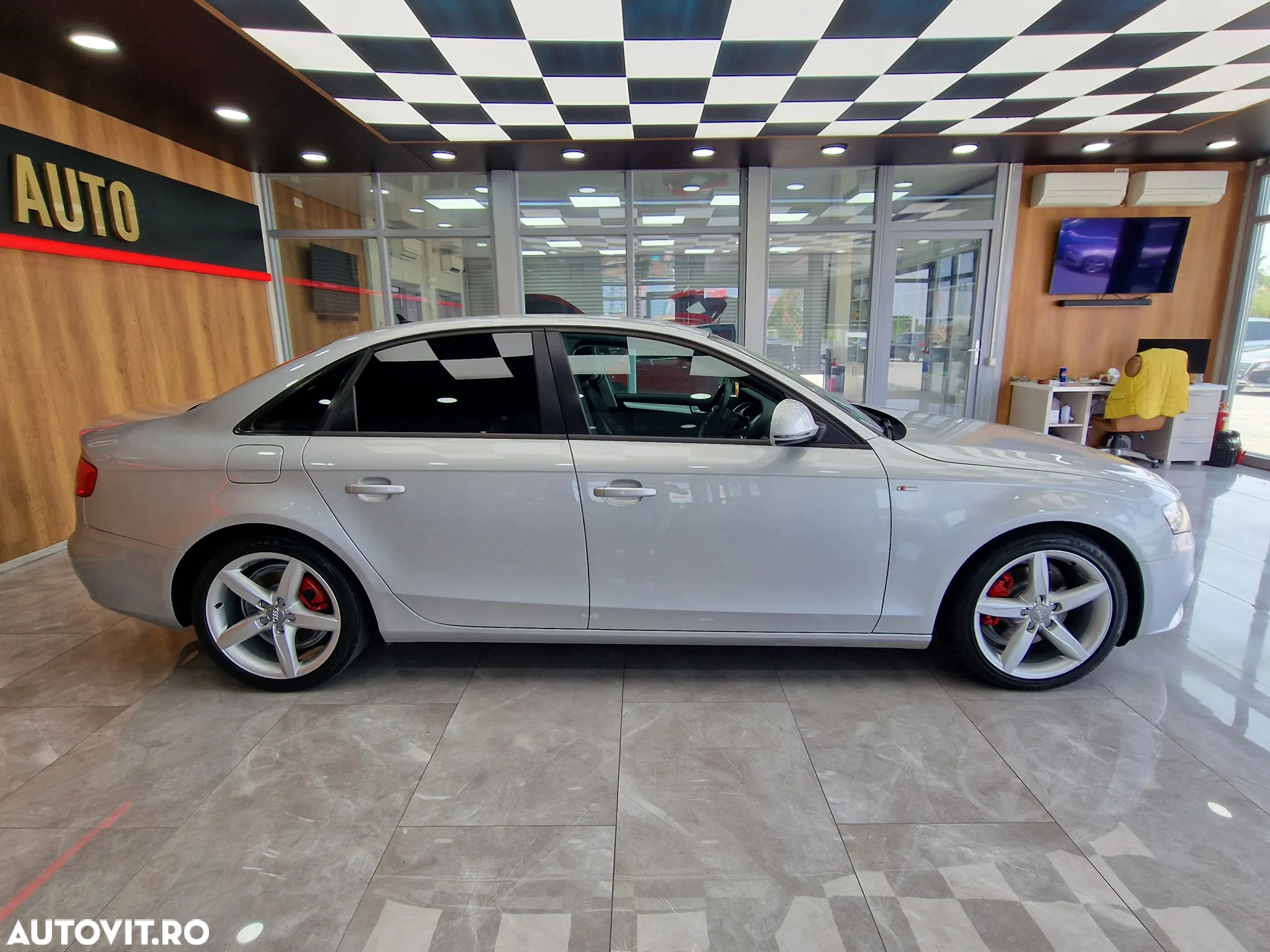 Audi A4 2.0 TDI - 4