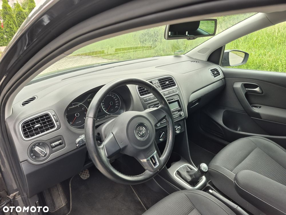 Volkswagen Polo - 7