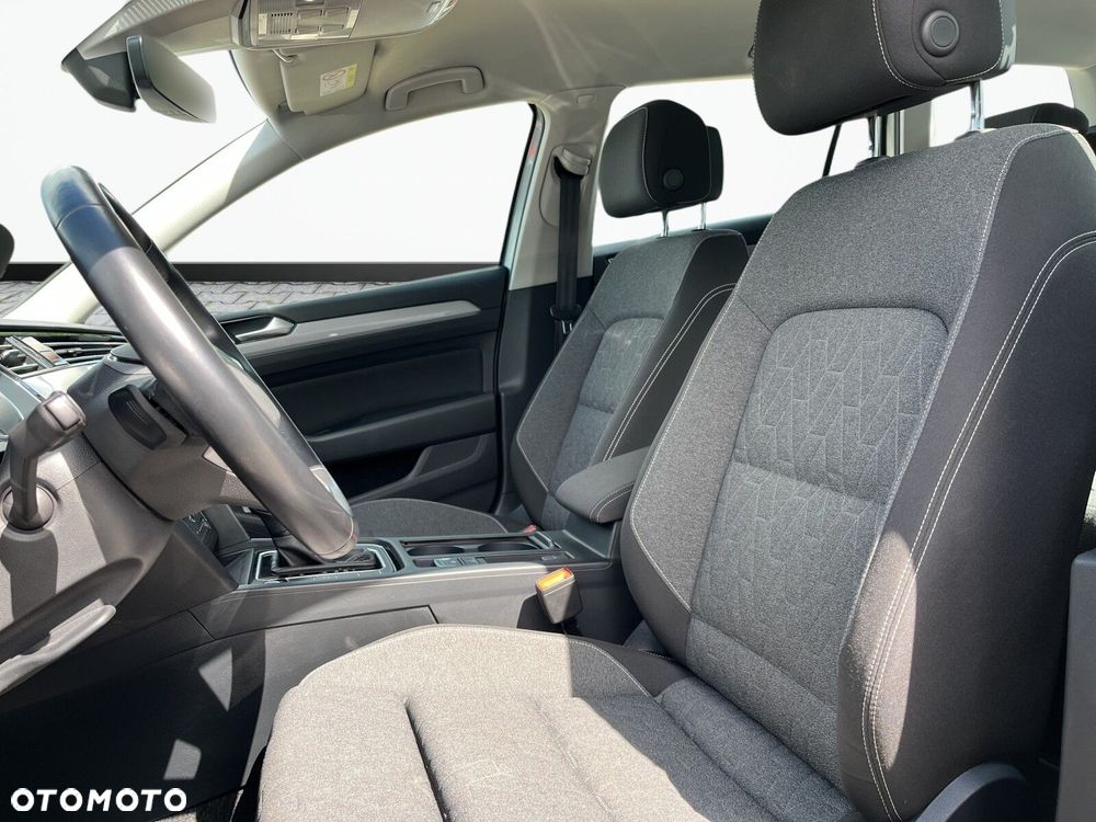 Volkswagen Passat Variant 1.5 TSI EVO Business DSG - 12