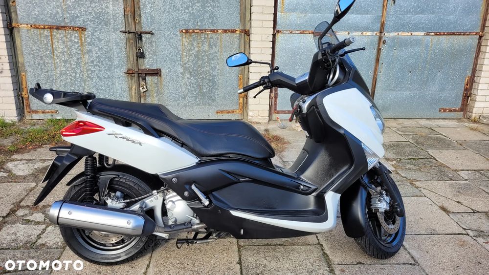 Yamaha X-max - 4