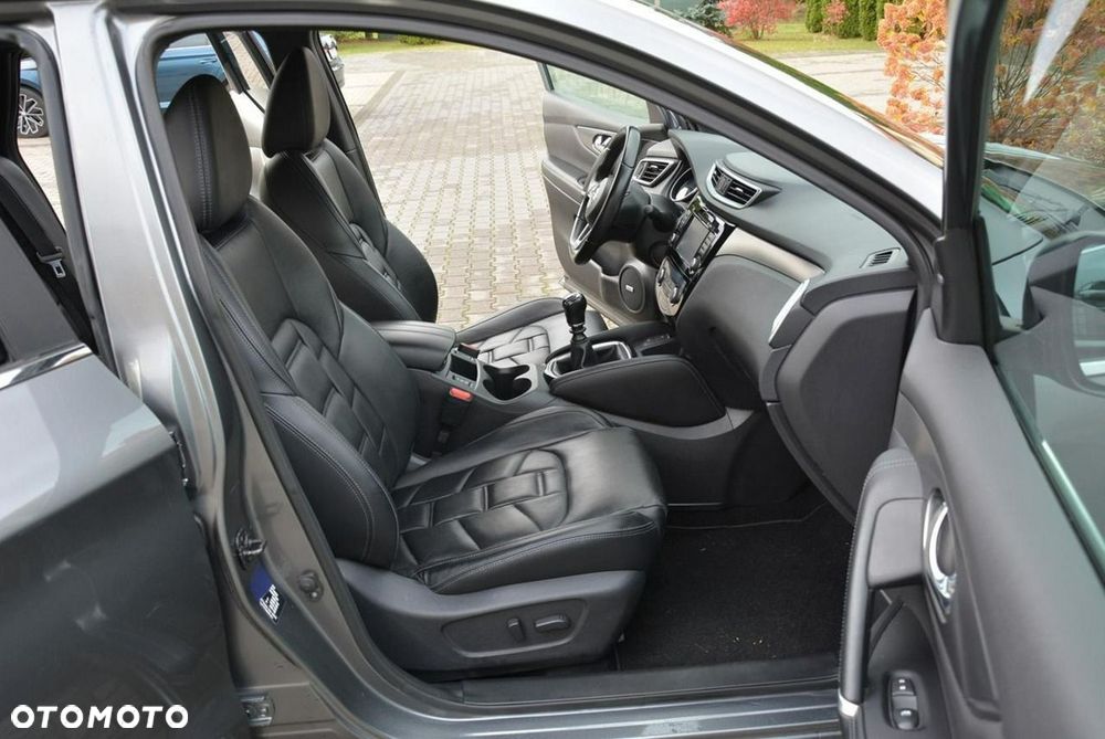 Nissan Qashqai 1.6 DIG-T Tekna+ - 15