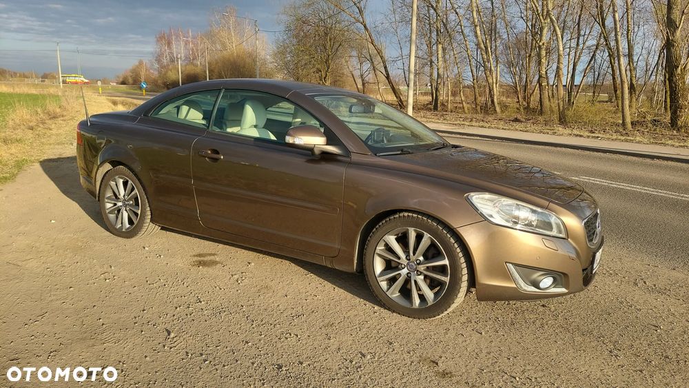 Volvo C70 D3 Summum - 16