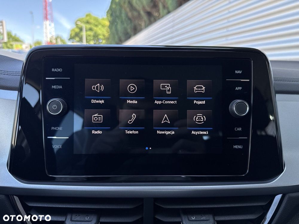 Volkswagen T-Roc 1.5 TSI Life DSG - 22