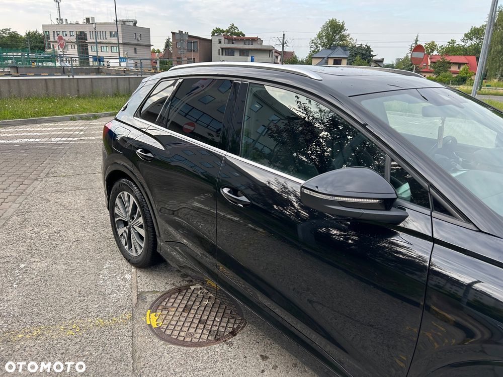 Audi Q4 e-tron 35 52kWh S Line - 4
