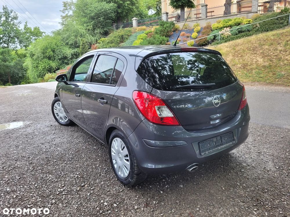 Opel Corsa 1.4 16V Satellite - 8
