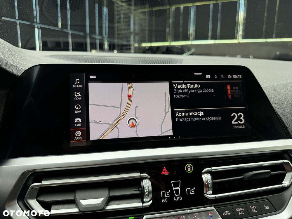 BMW Seria 3 320i Advantage - 30