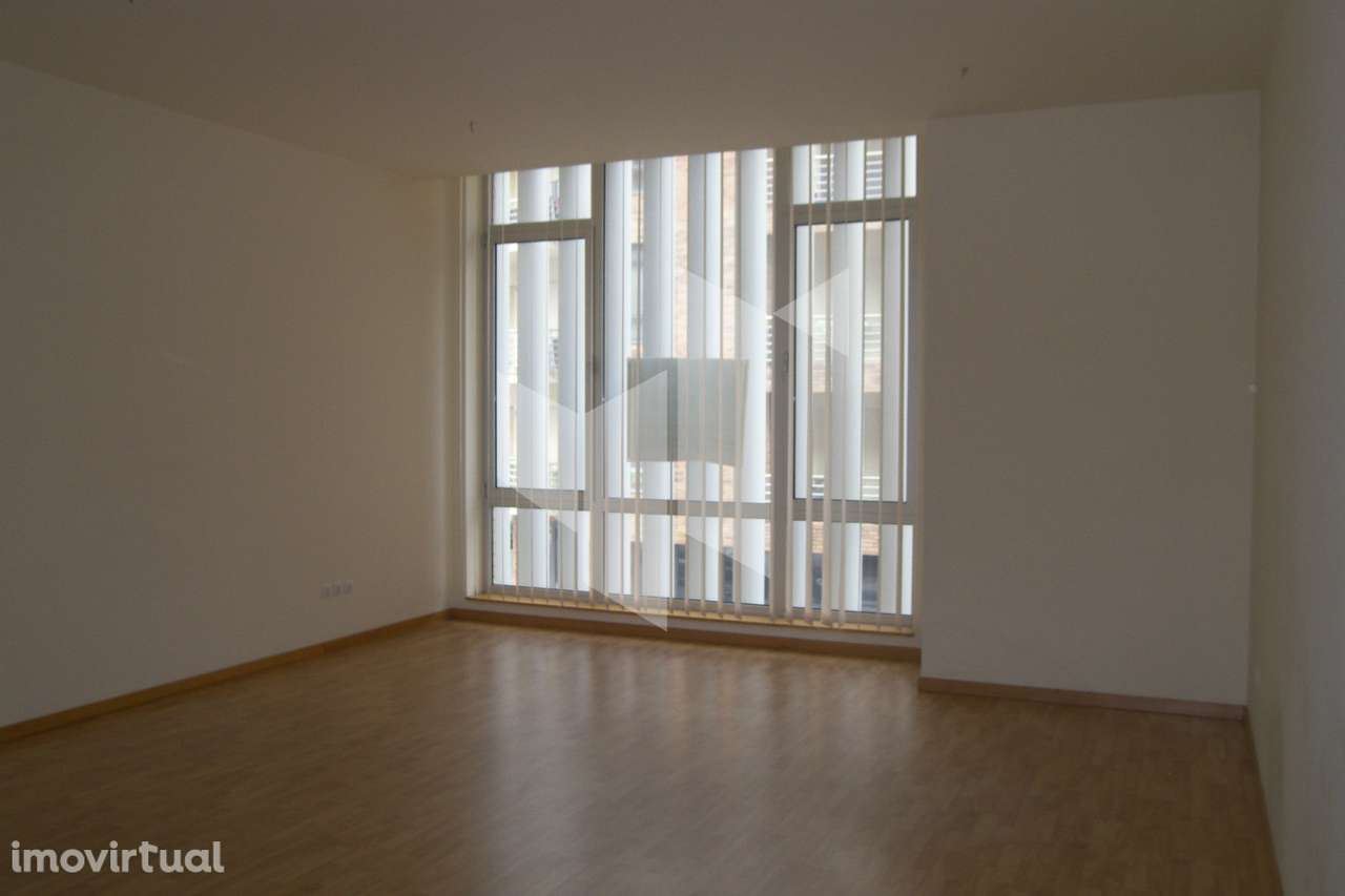 Escritório  Venda em Tondela e Nandufe,Tondela - Grande imagem: 2/14