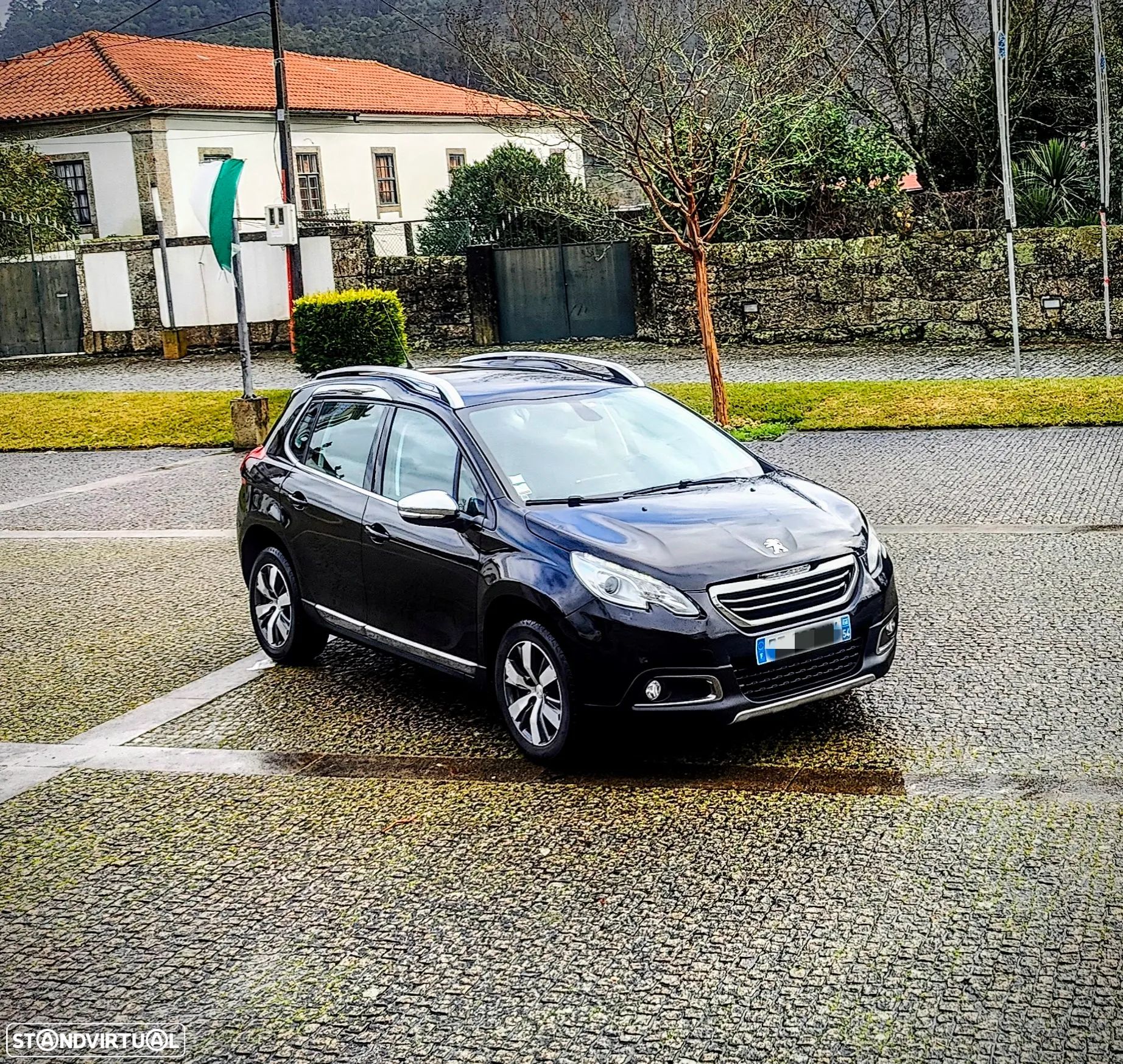 Peugeot 2008 PureTech 110 Stop&Start Signature - 1