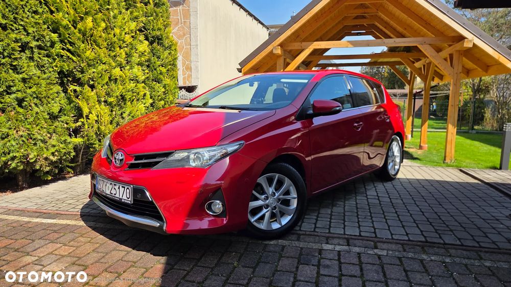 Toyota Auris 1.6 Prestige - 1