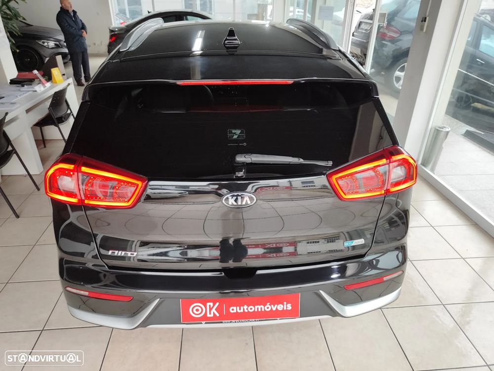 Kia Niro 1.6 GDi HEV EX - 10