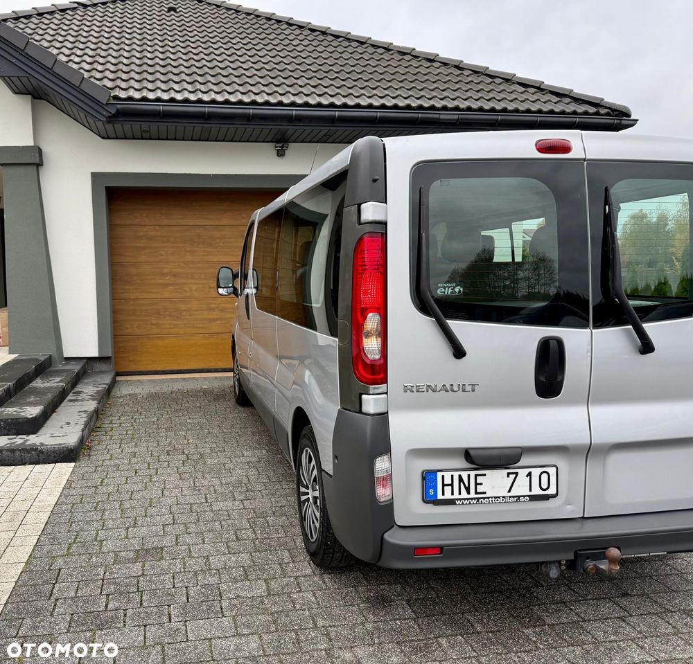 Renault Trafic 2.0 16V Passenger Privilège - 5