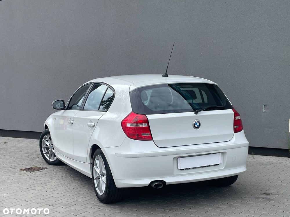 BMW Seria 1 116d DPF Edition Sport - 24