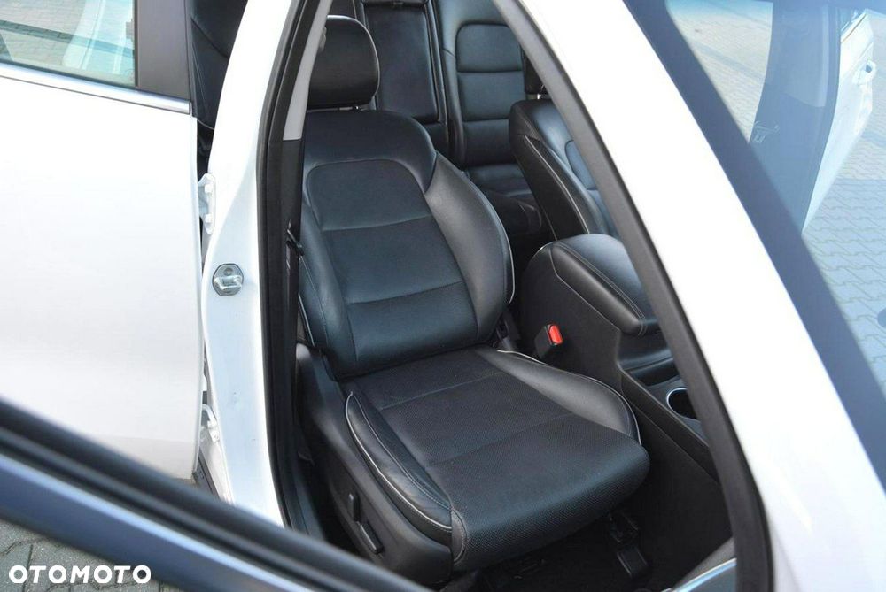 Kia Sportage 2,0 CRDI AWD Platinum - 17