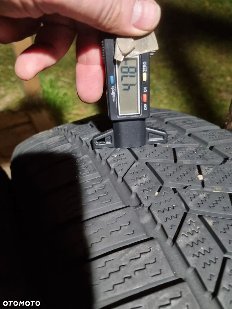 Opony Continental ContiWinterContact TS 830P 205/60R16 5,5/4,5mm,na sezon - 9