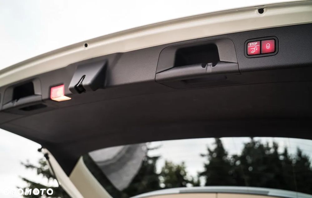 Mercedes-Benz GLC 300 4-Matic - 21