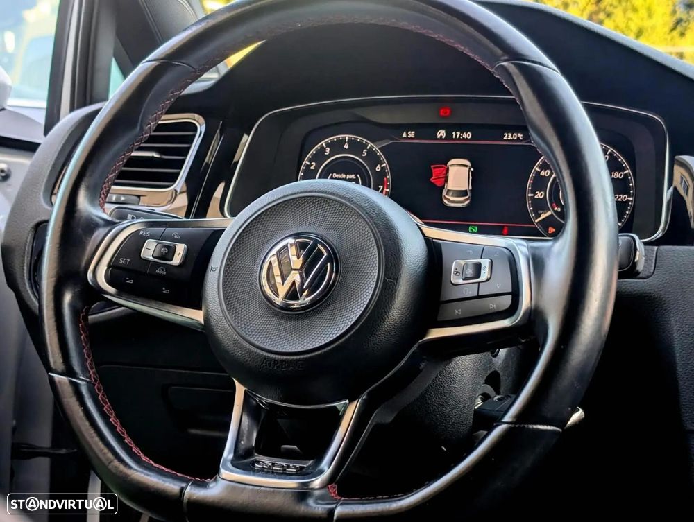 VW Golf GTI Performance BlueMotion DSG - 15