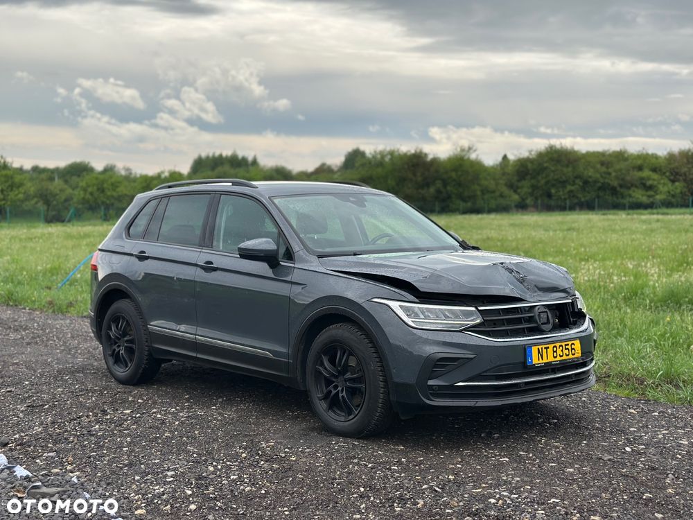 Volkswagen Tiguan - 22