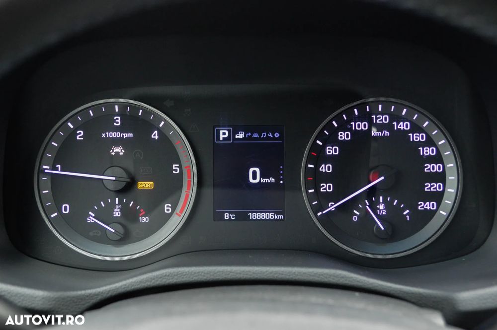 Hyundai Tucson blue 1.7 CRDi 2WD DCT Passion - 6