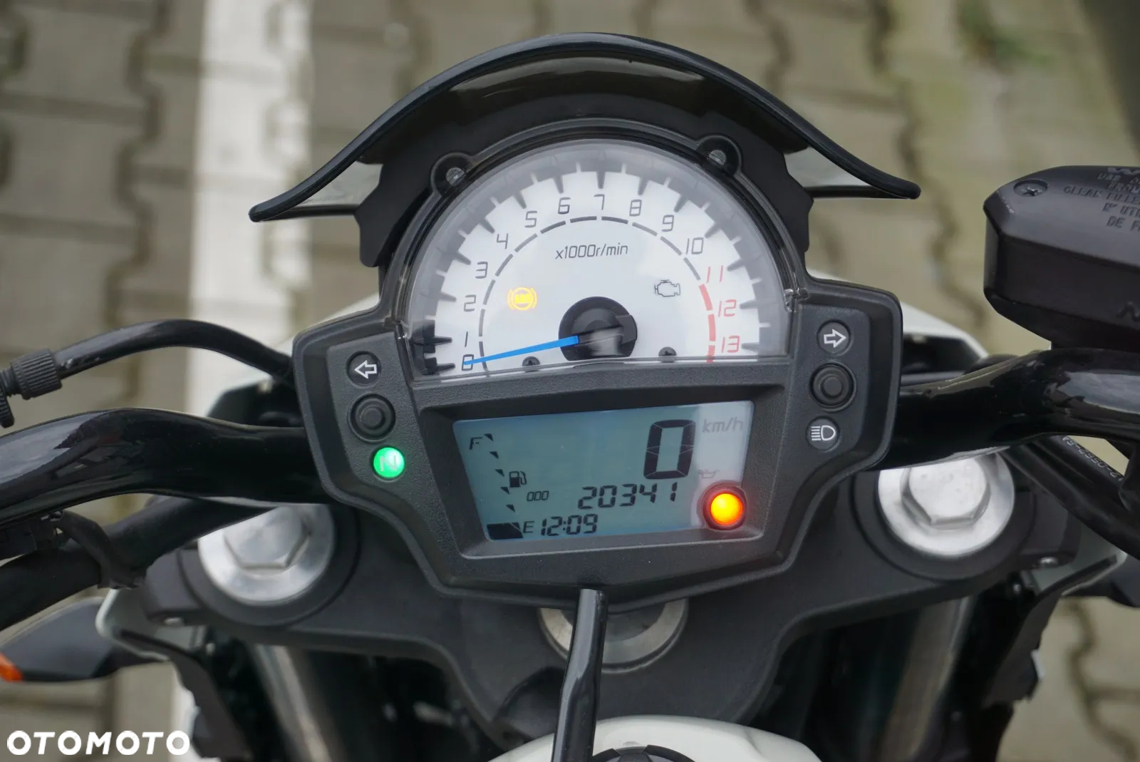Kawasaki ER - 20