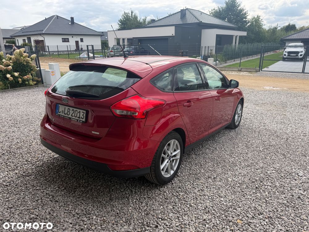 Ford Focus 1.0 EcoBoost Edition - 4