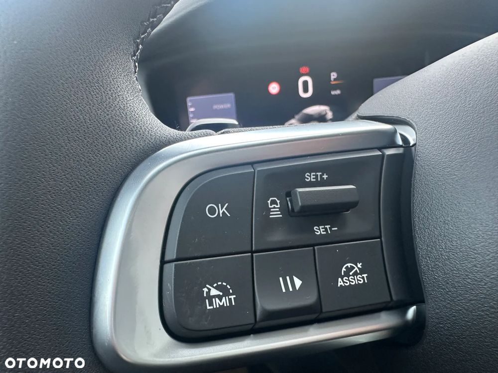 Jeep Avenger 1.2 T3 mHEV Summit FWD eDCT6 - 14