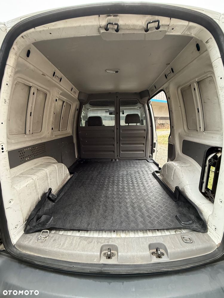 Volkswagen Caddy - 20