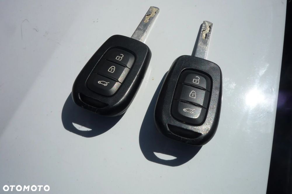 Renault Twingo SCe 70 Start&Stop LIMITED - 19