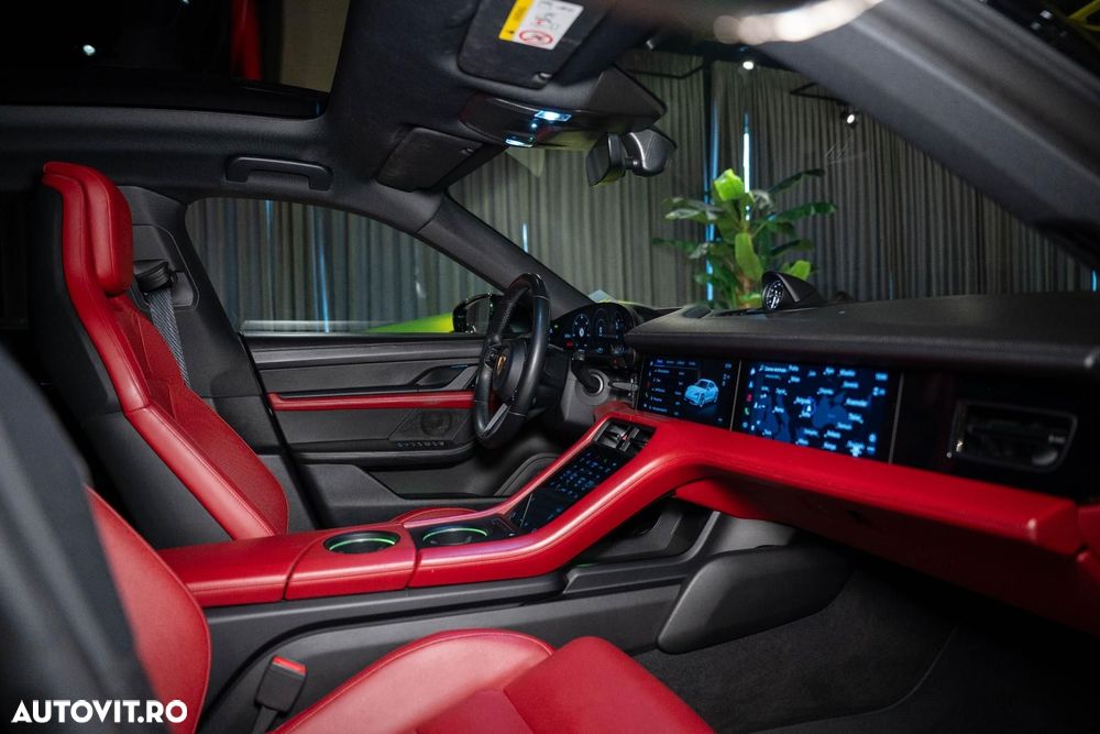 Porsche Taycan 4S - 30