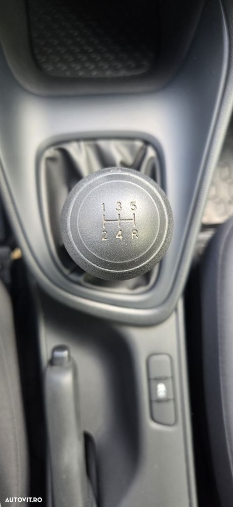 Toyota Yaris 1.0 L Eco - 20
