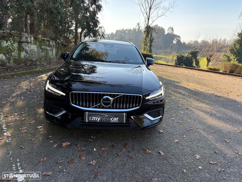 Volvo V60 T6 AWD Recharge Plus Bright - 1