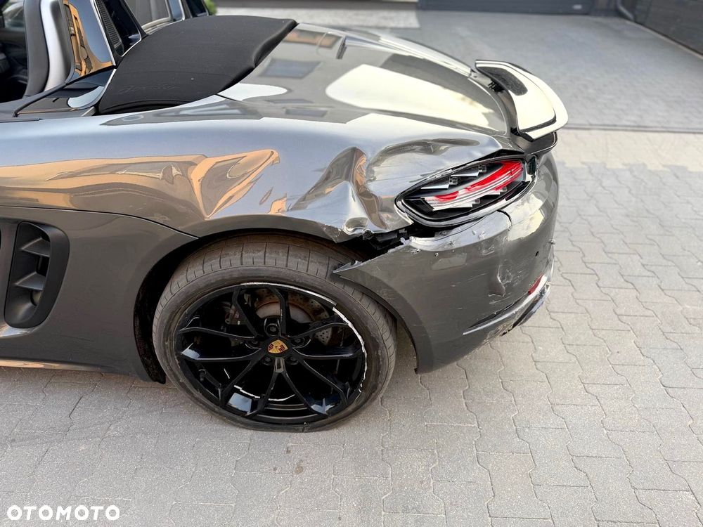 Porsche 718 Boxster GPF Style Edition PDK - 15