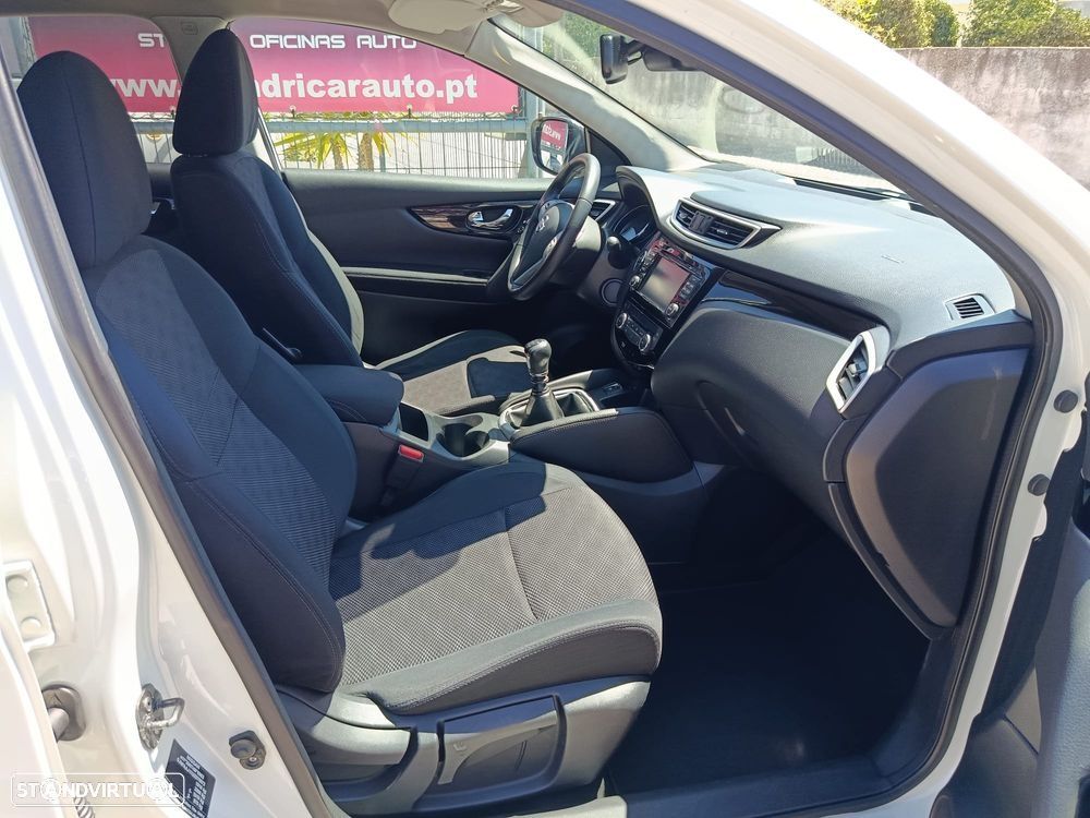 Nissan Qashqai - 22