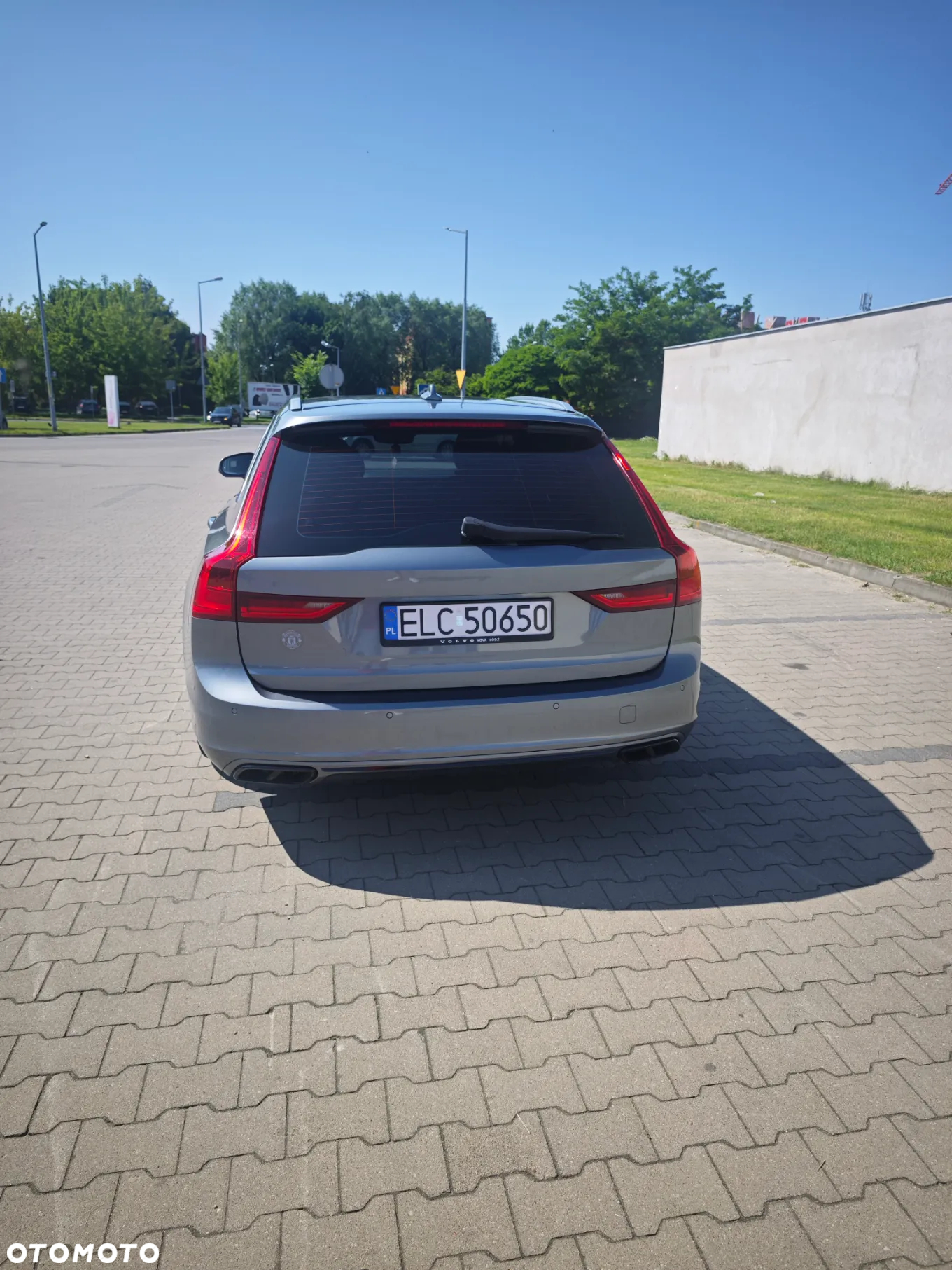 Volvo V90 D4 Momentum - 7