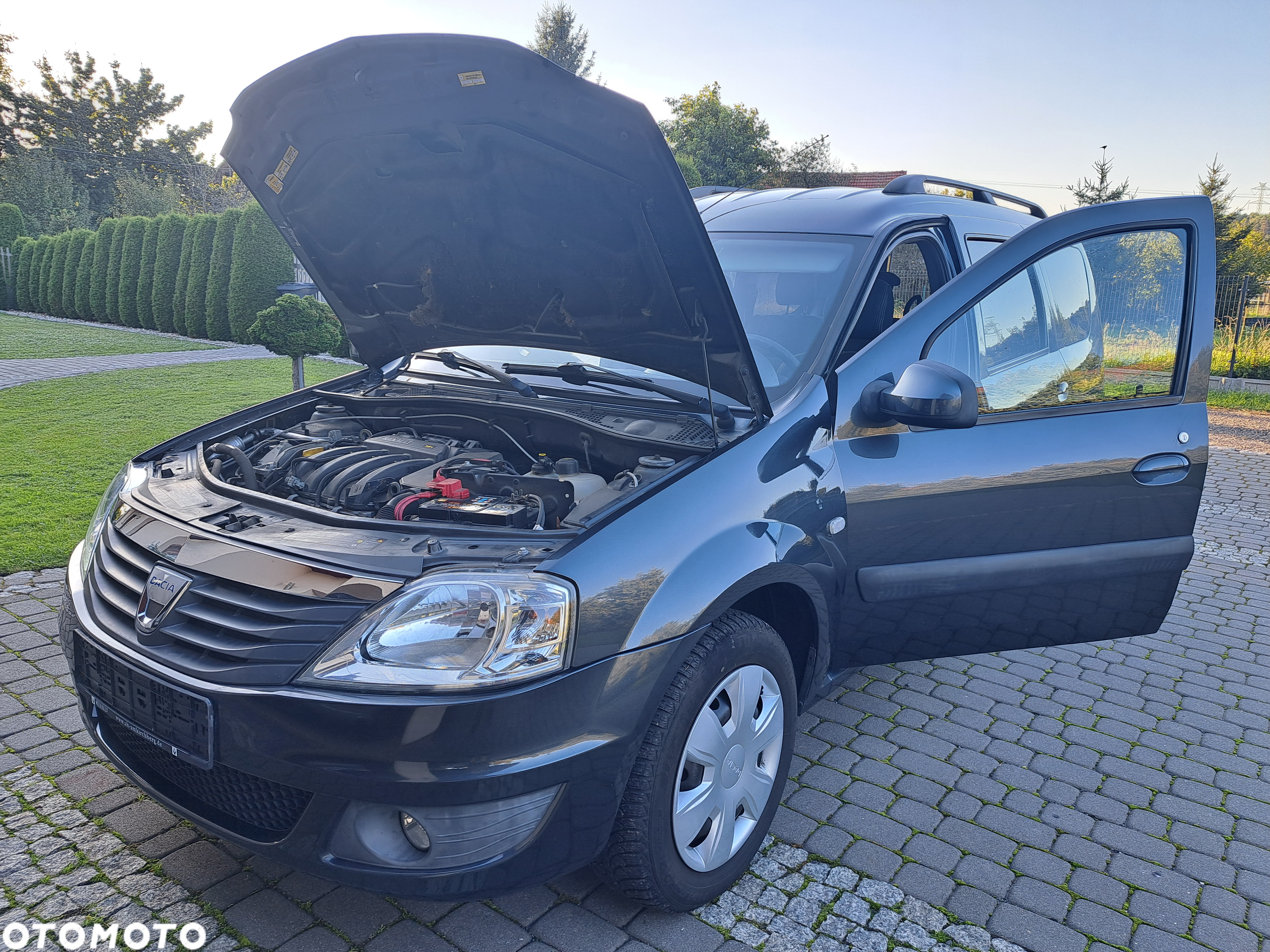 Dacia Logan MCV 1.6 16V Laureate - 33