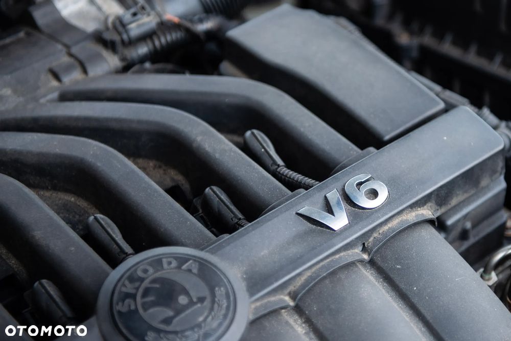 Skoda Superb 3.6 V6 4x4 DSG Elegance - 23